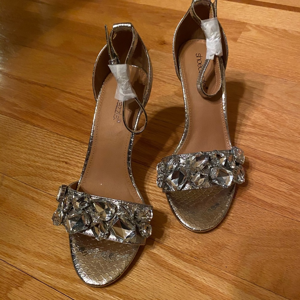 WOMENS HEELS